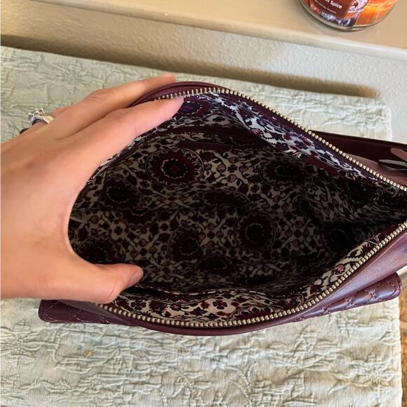 Vera Bradley Leather Carson Shoulder Bag In Mulled Wine Quilted NWOT - Picture 4 of 14